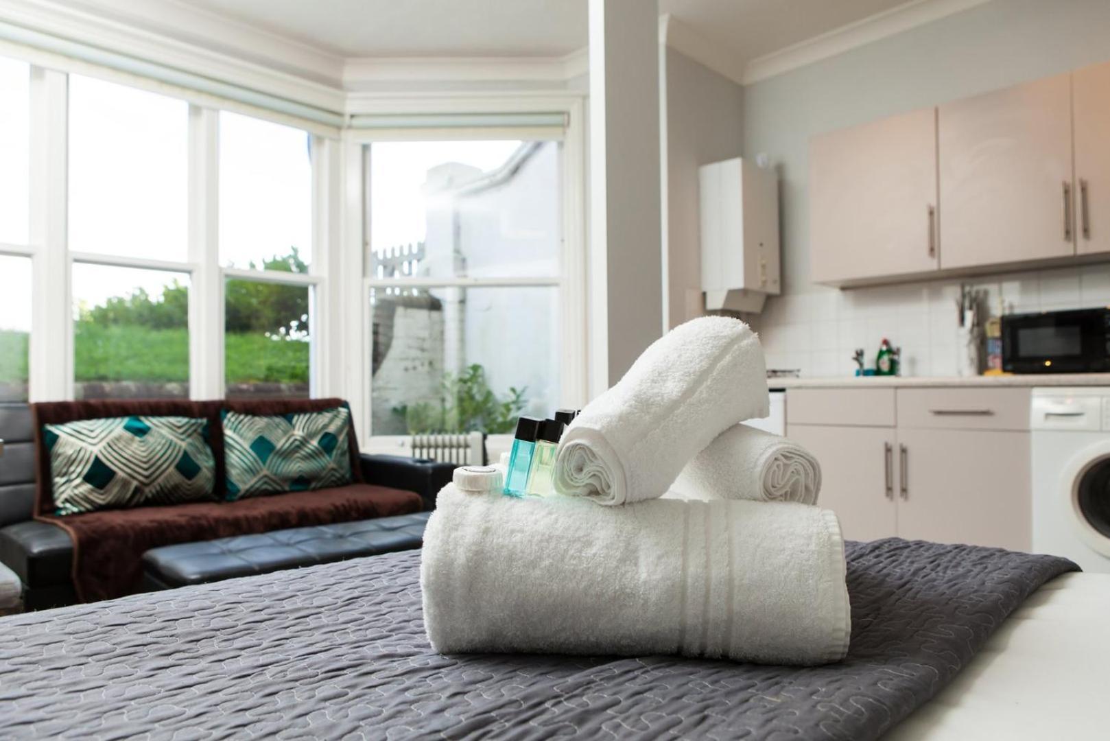 Guestready - Classy Studio In Brighton Lejlighed Eksteriør billede